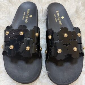 KATE SPADE Black Floral Patent Slide Sandals with Gold Studs Sz 9